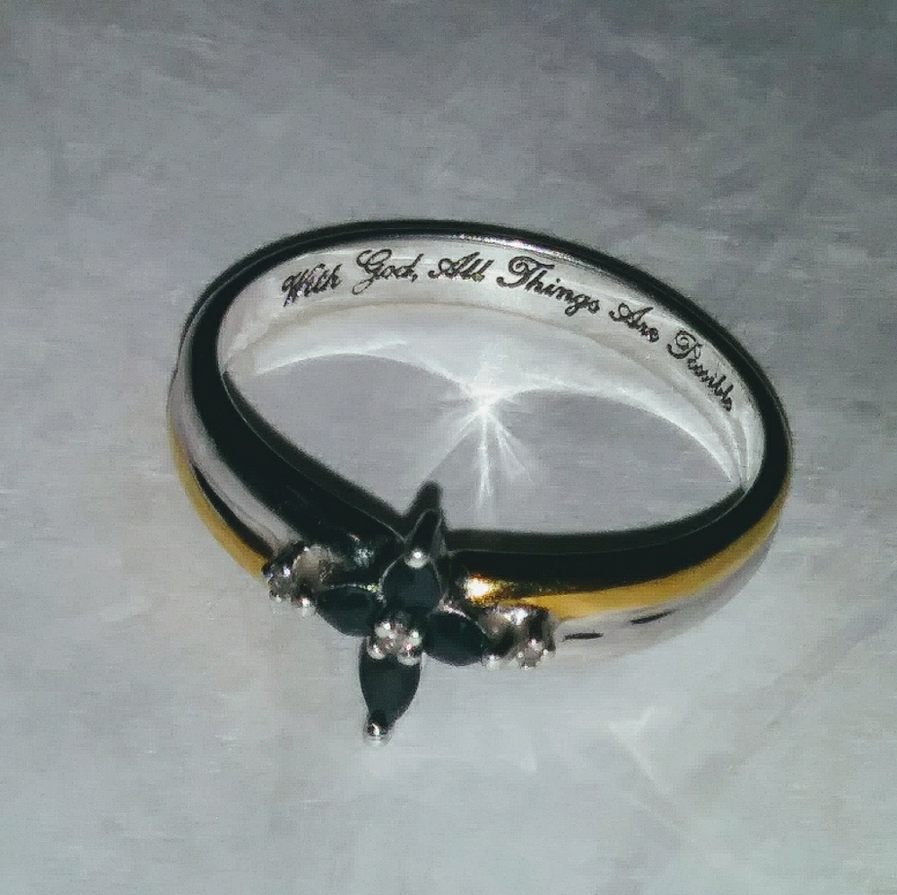 Women's Religious Ring. Size 11